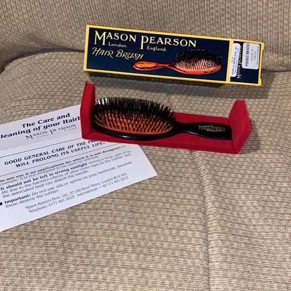 🎉❤️Host Pick❤️🎉 NWT Mason Pearson Pure Bristle Pocket Brush - Picture 3 of 12